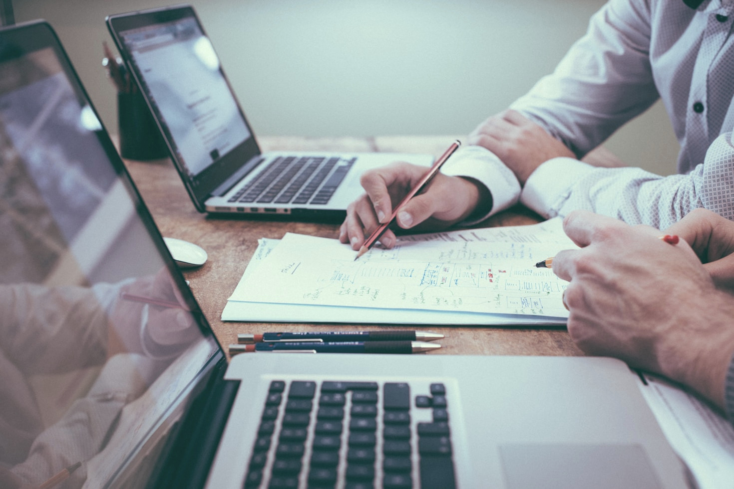 How Four Decades Shape an Insurance Expert’s Views